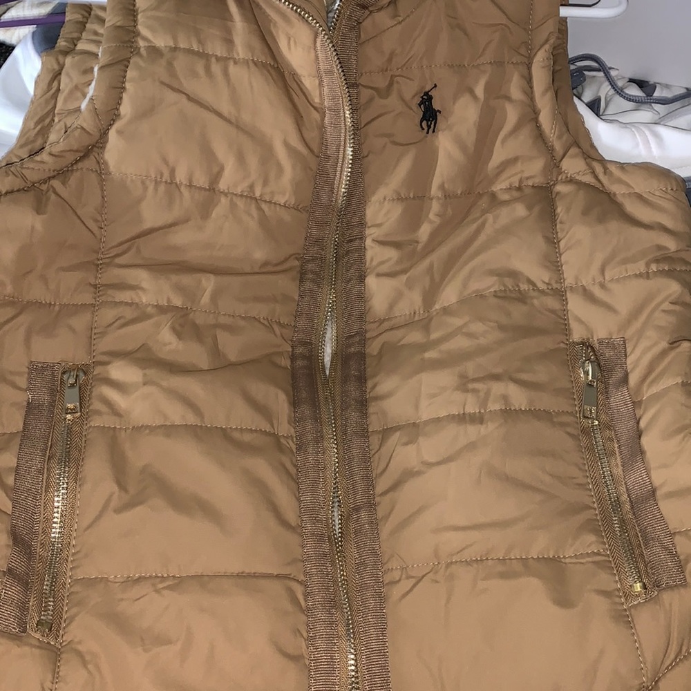 Polo vest
